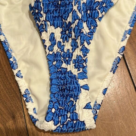 TRIANGL BOTTOM ONLY INESA ROYAL POP NEW WITH TAG CHEEKY CUT - Picture 4 of 4